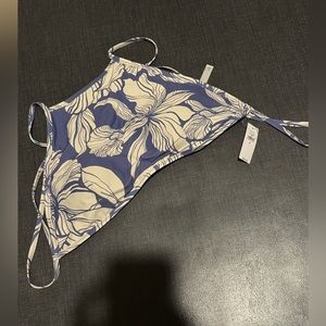Gap bathing suit top - size L - NWT